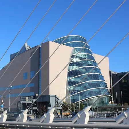 酒店 The Ripley Court 3*